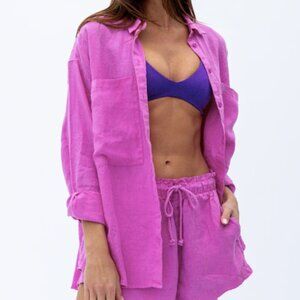 NWT Left on Friday Getaway Button Down Shirt in Punch (Purple) size Small/Medium